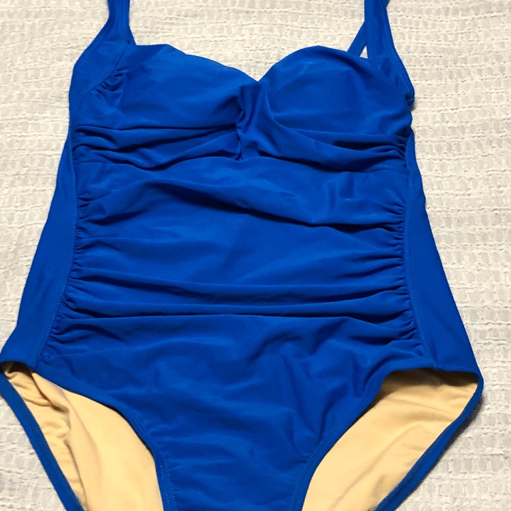 NWOT one piece swimsuit